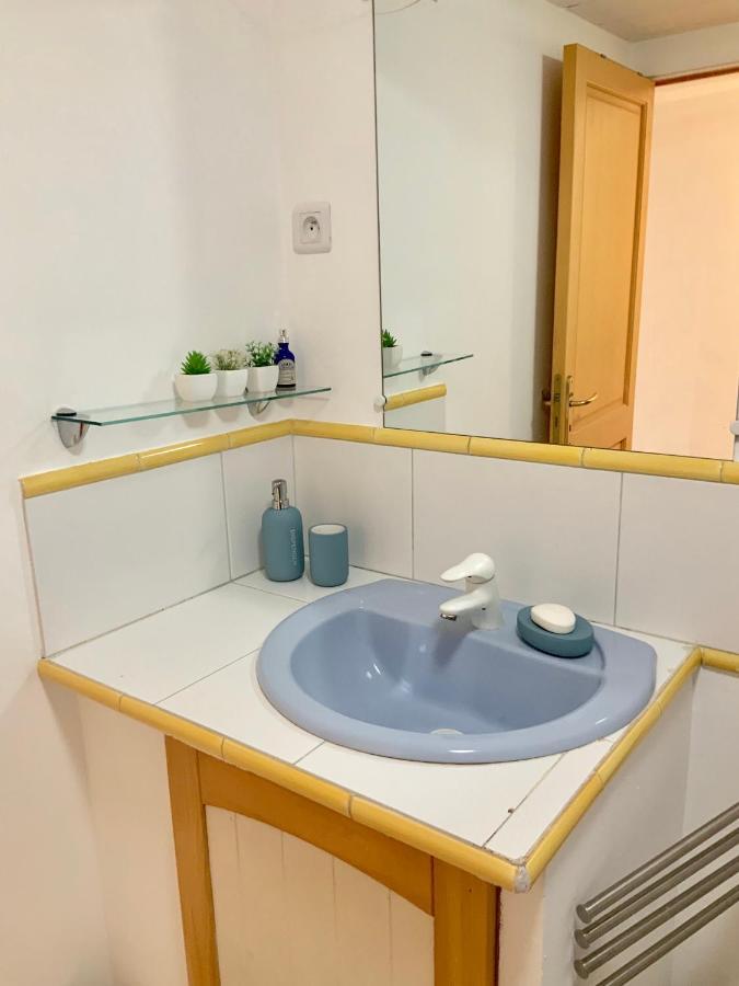 Very Cosy Flat In Heart Of Old Town Of Nice Near Beach Bagian luar foto